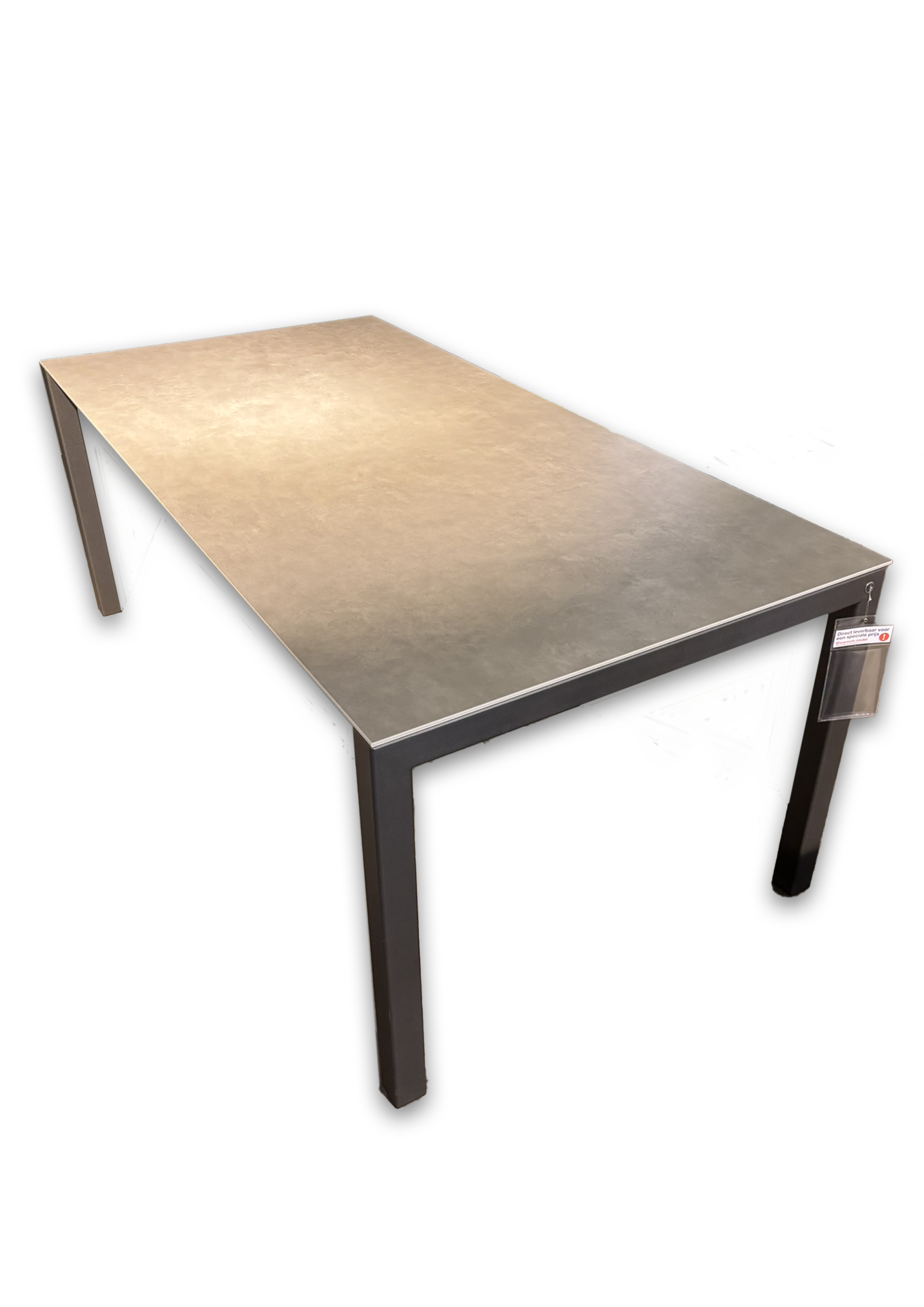 Bert Plantagie eetkamertafel Pedro